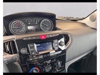 LANCIA Ypsilon 1.0 firefly hybrid Silver s&s 70cv