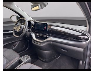 FIAT 500e 42 kwh la prima