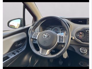 TOYOTA Yaris 5p 1.0 lounge