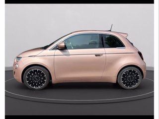 FIAT 500e 3+1 42 kwh la prima