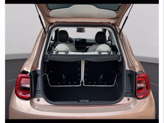 FIAT 500e 3+1 42 kwh la prima