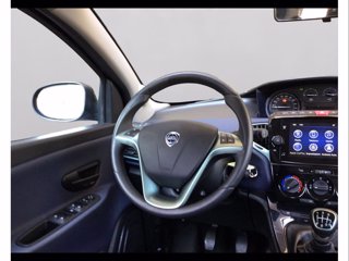 LANCIA Ypsilon 1.0 firefly hybrid platino s&s 70cv