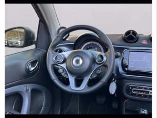 SMART Fortwo cabrio eq passion 4,6kw