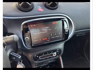 SMART Fortwo cabrio eq passion 4,6kw