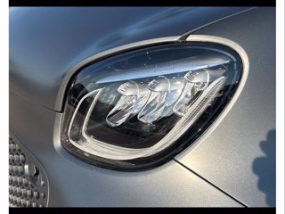 SMART Fortwo cabrio eq passion 4,6kw