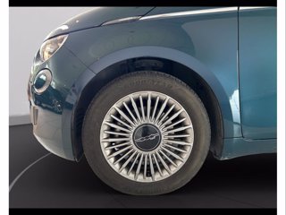 FIAT 500e 23,65 kwh