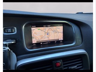 VOLVO V40 2.0 d2 business my17