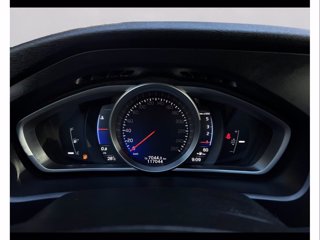 VOLVO V40 2.0 d2 business my17