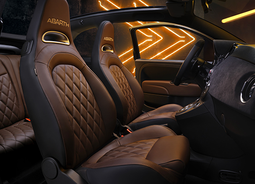 Abarth 695 Turismo Leather Seats