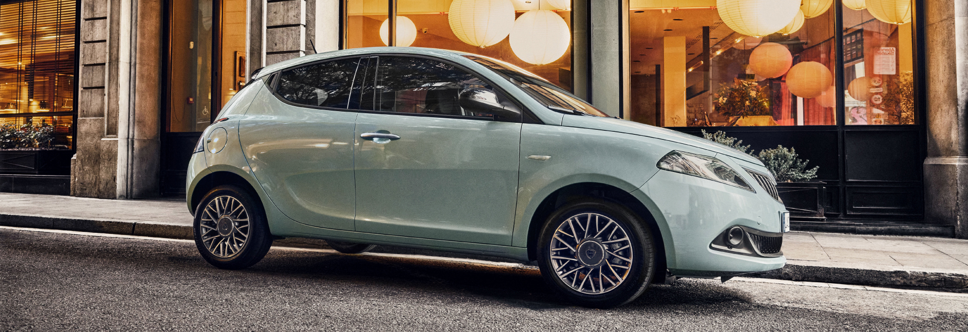 Ypsilon Platinum